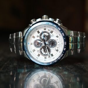 Analog Wrist Watch 4